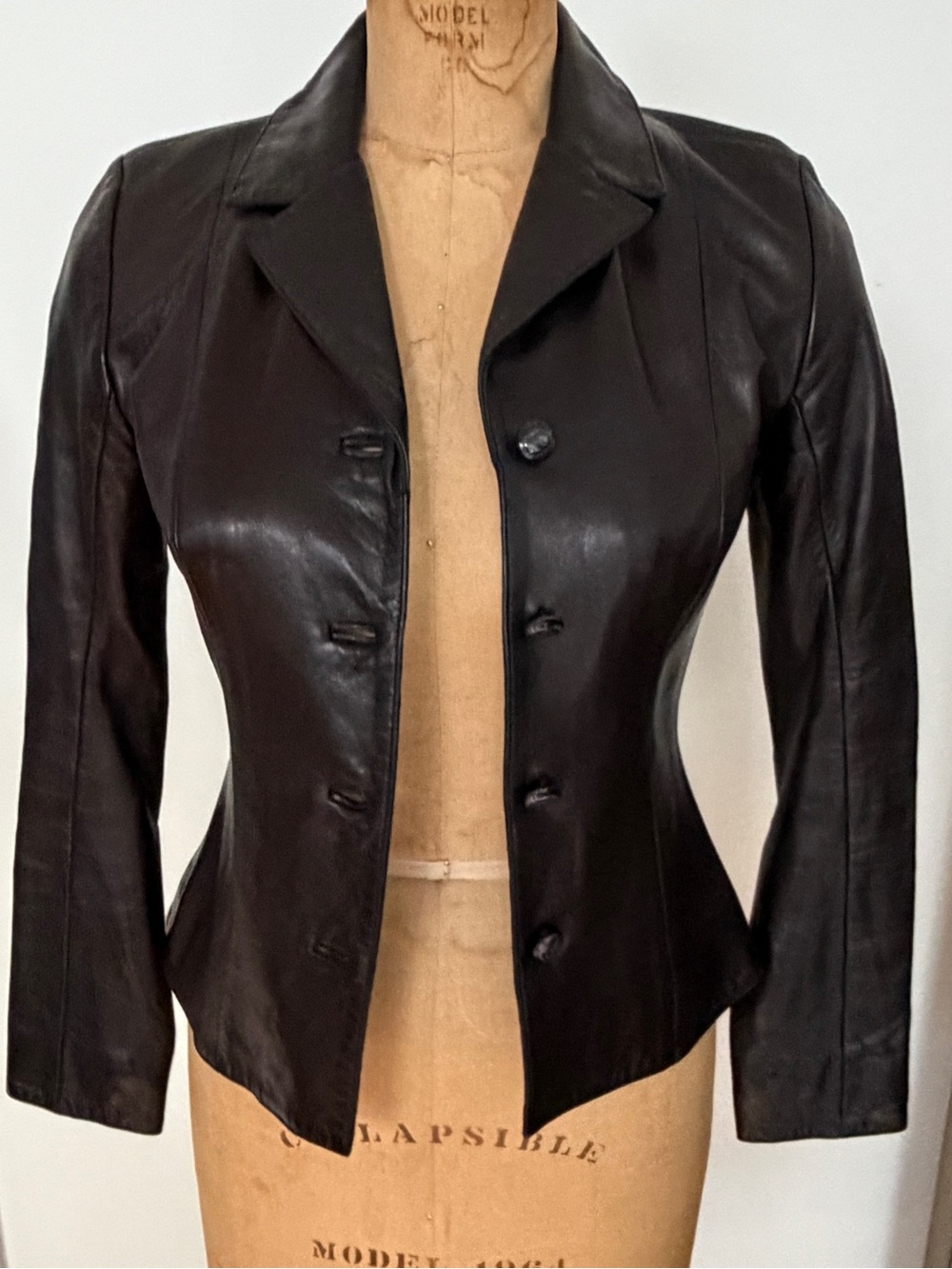 Fitted Black Leather Women's Blazer Jacket